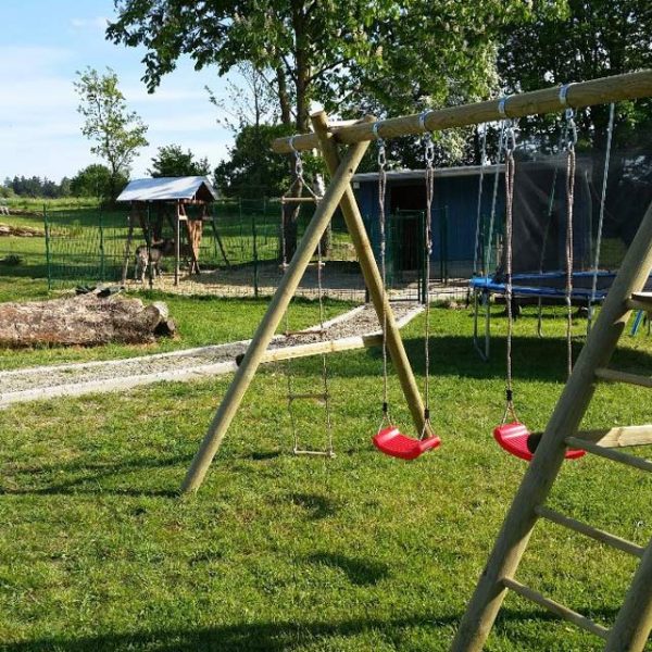 Bauernhof- und Landurlaub in Hessen - Islandpferdegestüt Mitteltalhof